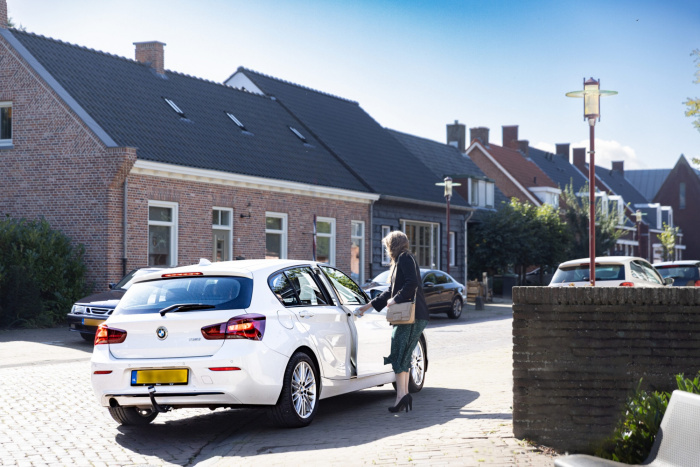 De carpool-app is in steeds meer West-Brabantse plaatsen beschikbaar. Foto: Nabogo Aps